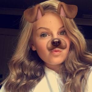 Meet your Posher, Gracie